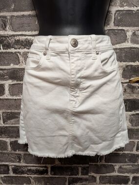 American Eagle Outfitters White Denim Frayed-Hem Mini Skirt